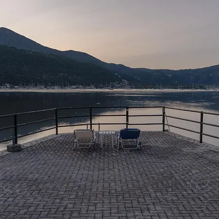 Ionian Memories Yénion