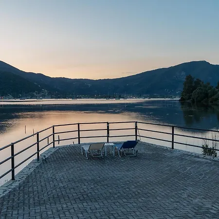 Ionian Memories * Yénion